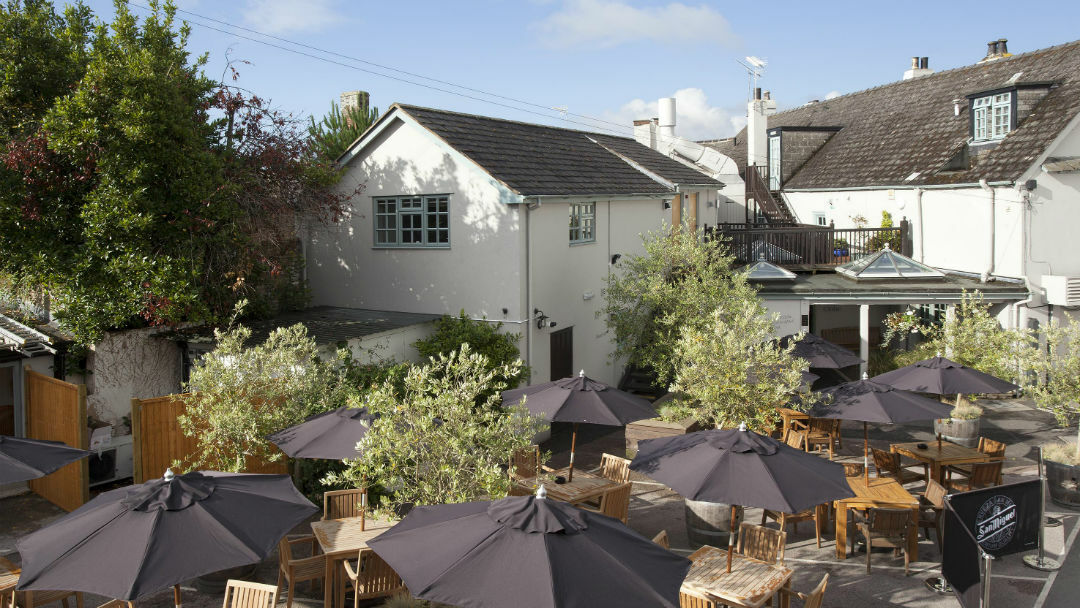 The Globe 4* Exeter